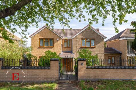 Leamington Road, Styvechale, CV3