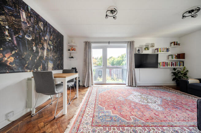 0c1c82e3-0211-421...