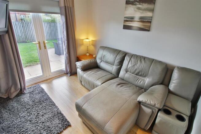 HazelwoodGrove_FamilyRoom_1.jpg