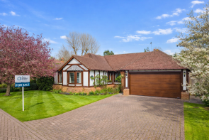 14, Sharon Close, Leatherhead KT23 3LB