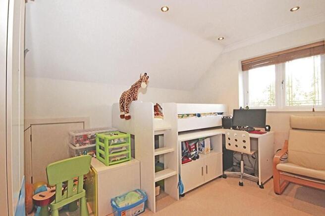 Photo 11