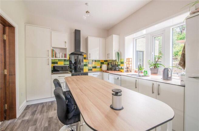 3 bed Detached for sale Image 7