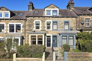 15, Mayfield Grove, Harrogate HG1 5HD