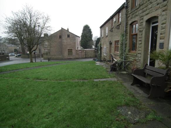 Front View 8 Gorple.JPG