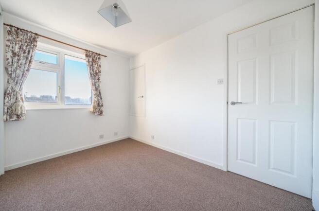 2 bed Flat for sale Image 9