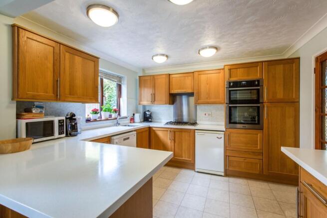 Kitchen/Breakfast ro