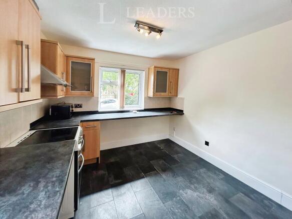 4cbd3515-kitchen[1]