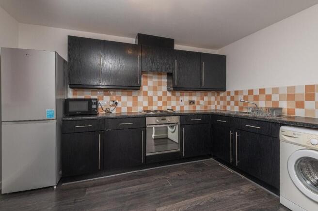 2 bed Flat for sale Image 6
