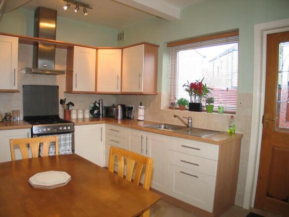 KITCHEN DINER