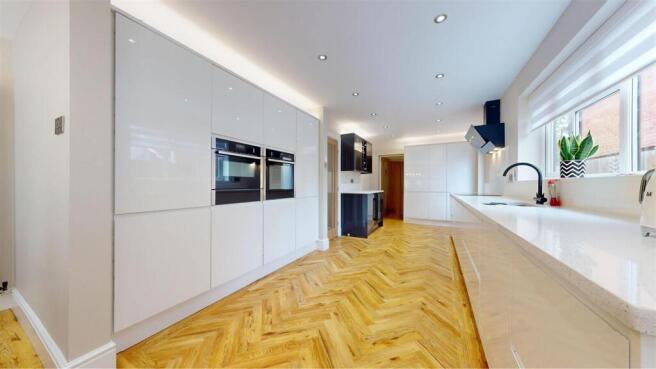 Lakeside Court Kitchen