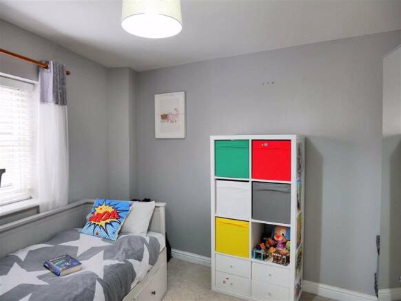 Photo 11