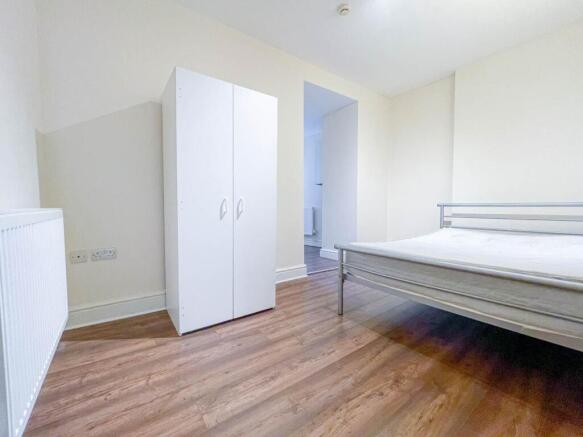 Bedroom (1)