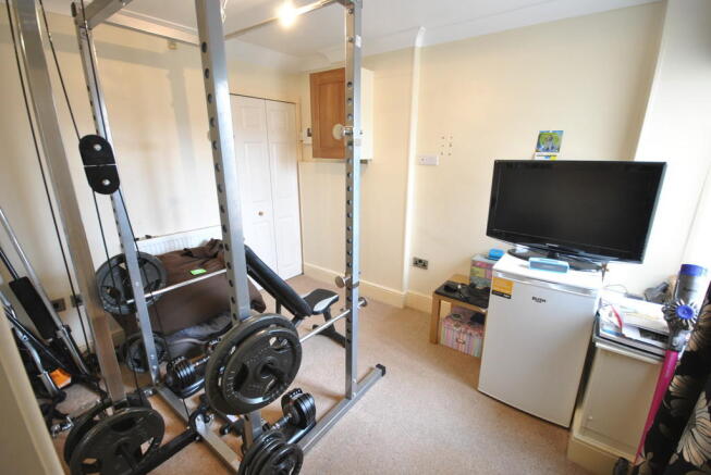 Photo 10