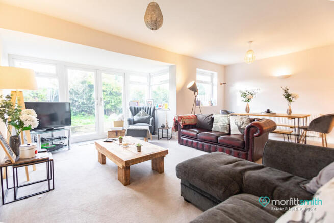 Open-Plan Living ...