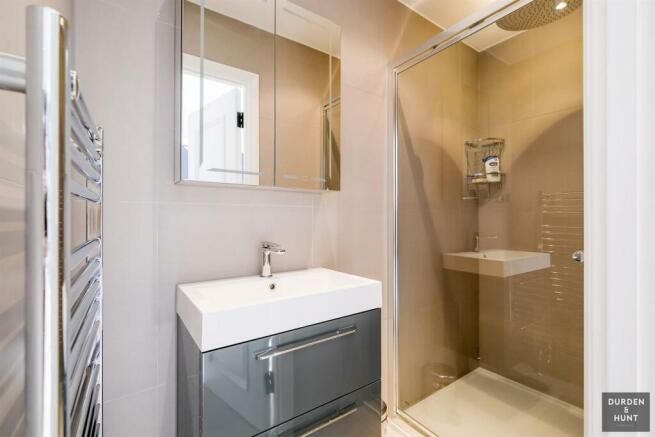 lyndhurst rise-2_1.jpg
