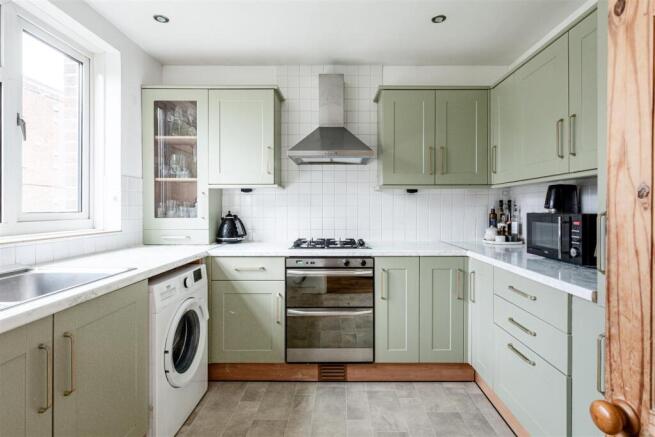 Windrush Close-1.jpg