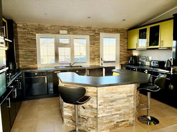Kitchen.JPEG