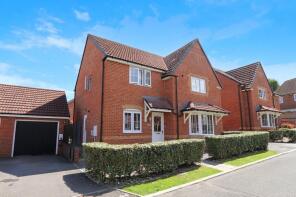 4, Hay Fields, Bristol BS35 1AH