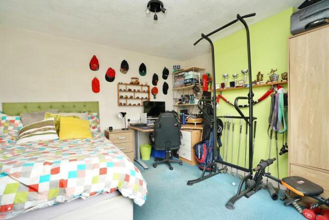 Photo 12