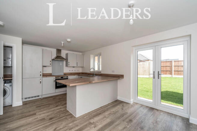 39 Lakeside Drive (2
