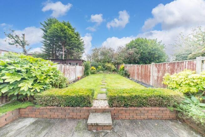 18 Paradise Lane garden 2.jpg