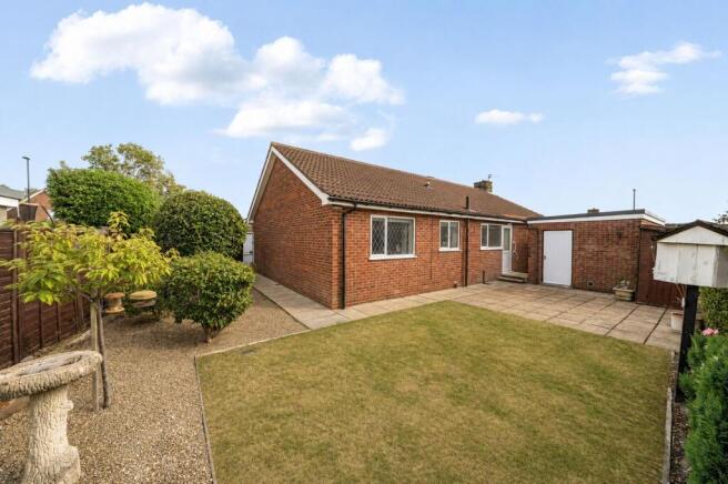 3 bed Detached Bungalow for sale Image 12