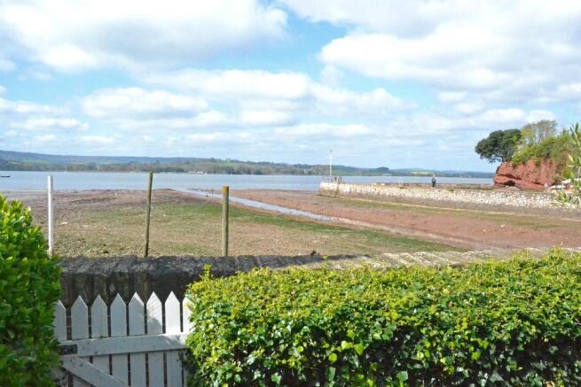 Estuary Views