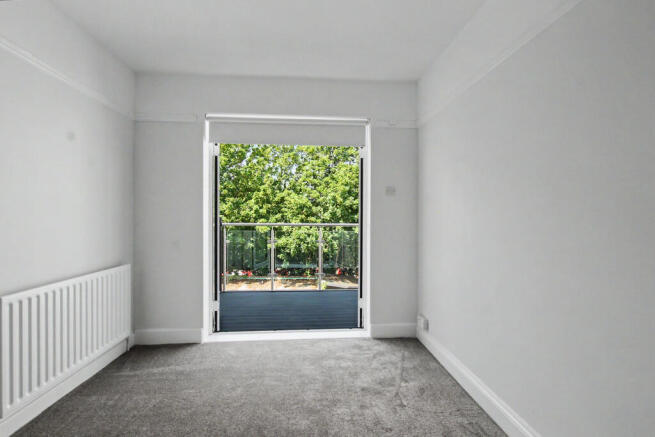 3.bedroom.JPG