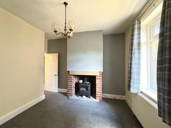 3 bed Semi-Detached Bungalow for sale Image 7