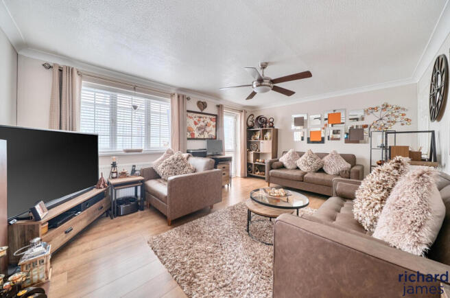 4b61504b5b3a4153ab96a6bdaa022638