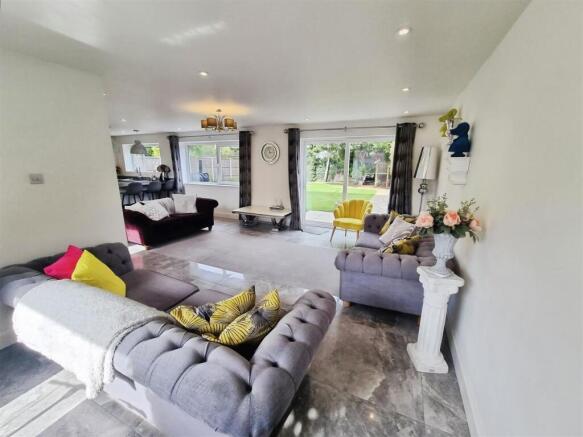 c07fd45b-PHOTO-2025-09-07-11-32-18 20 282 29.jpg