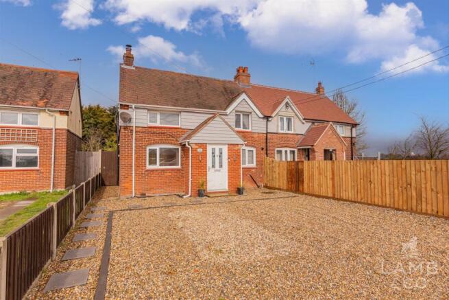 Frinton-Road-Frinton-on-Sea-semi-detached-house-IM