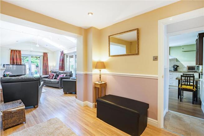 8507228-interior01.jpg