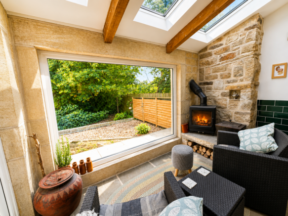 4 bed Farm House for sale Image 7