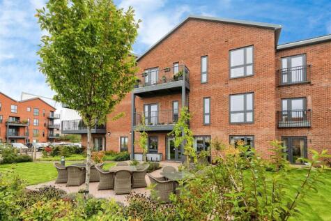 Anstie Court, Wharf Street, Devizes, SN10 1GA
