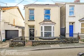 4, Penuel Street, Carmarthen SA31 1NH