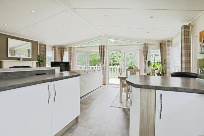 2 bed Detached Bungalow for sale Image 5