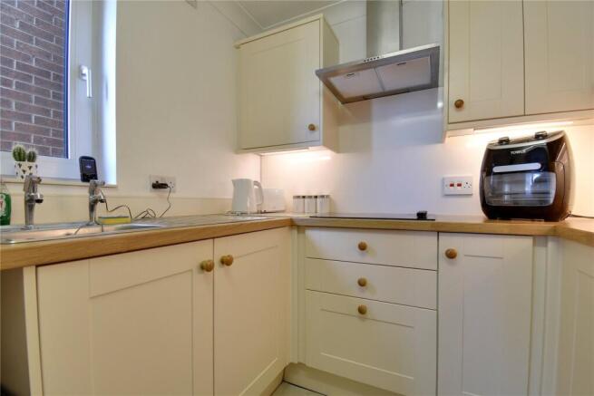 1 bed Apartment for sale Image 4