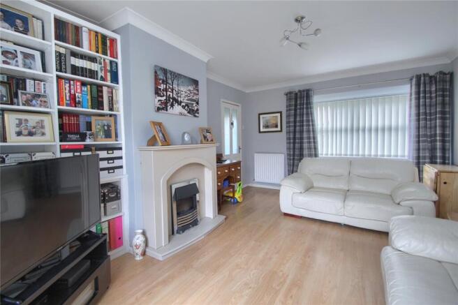 3 bed Semi-Detached for sale Image 5