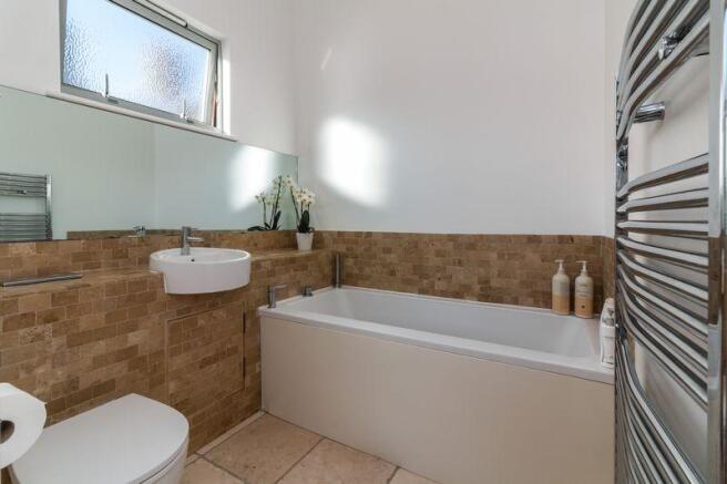 En suite to be...