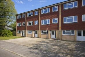 8, Kimbers Lane, Farnham GU9 9PT