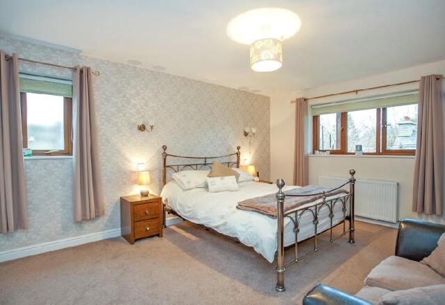 Master Bedroom 1.jpg