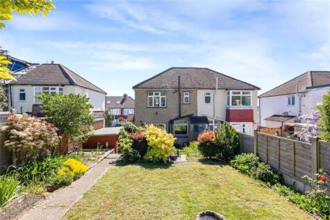 Cambridge Road, Rochester, Kent, ME2