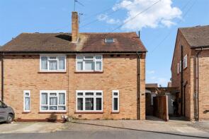 14, Festival Close, Uxbridge UB10 9HN