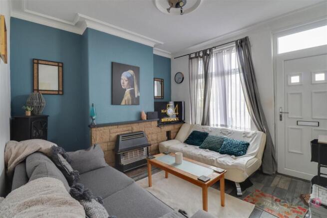 IMG_5295-IMG_5297.jpg
