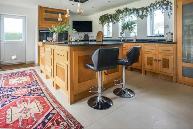 Kitchen / Breakfast