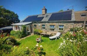 Pwll March, Llanaelhaearn LL54 5BE