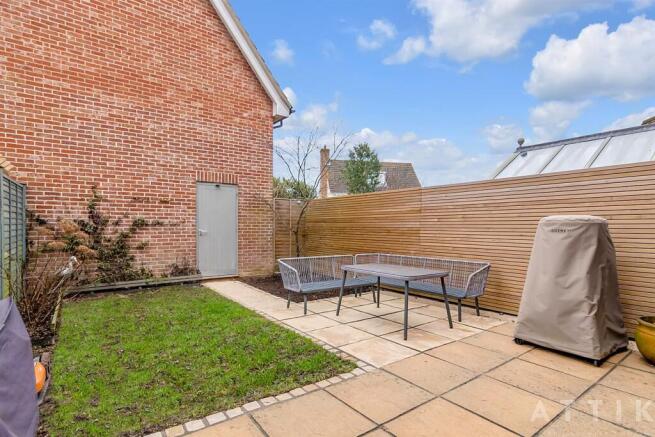 121 Bromedale Avenue Mulbarton Norwich, NR14 8GZ (