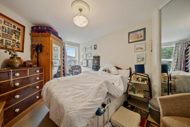 1 bed Retirement Property for sale Image 5