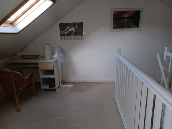 Loft room1
